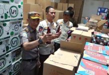 Satpol PP Bungo Gerebek Gudang Miras