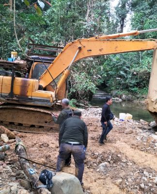 Polres Bungo Amankan Operator dan Satu Unit Alat Berat PETI