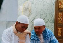 Bupati Merangin Dampingi Gubernur Subuh Berjemaah