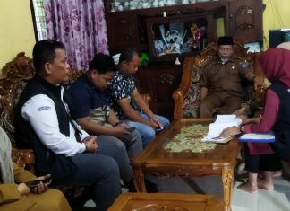 KPU Merangin Coklit Data H Mashuri dan Keluarga untuk Penyelenggaraan Pemilu 2024