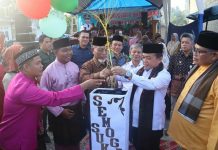 Bupati Dampingi Gubernur Resmikan Pasar 4-9 di Desa Koto Baru Seling