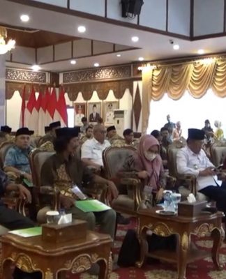 Wagub Abdullah Sani Harap Para Petani Manfaatkan SK Perhutanan Sosial Dengan Baik