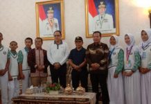 Gubernur Al Haris Apresiasi Siswa Peraih Medali Emas