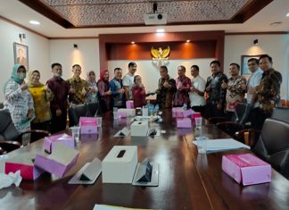 Perjuangkan Honorer, Komisi I DPRD Tanjab Barat Bersama Perwakilan OPD Koordinasi ke Kemendikbud