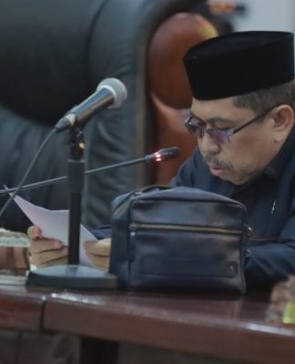 Ketua DPRD Tanjung Jabung Barat Pimpin Rapat Peripurna Ketiga