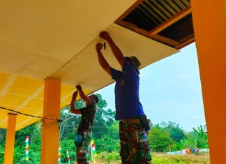 Satgas TMMD Kodim 0416/Bute Tak Kenal Lelah Rehab SDN 57 Talang Silungko