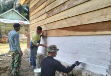 Rumah Edi Candra Hampir Rampung, Kini dalam Tahap Pengecatan oleh Satgas TMMD
