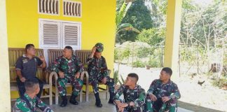 Netan, Orang Tua Asuh Anggota Satgas TMMD ke-117 Kodim 0416 Bute berbagi Pengalaman Hidup