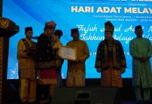Dinilai Peduli Adat Budaya Melayu Jambi, Pemkab Bungo Terima Penghargaan