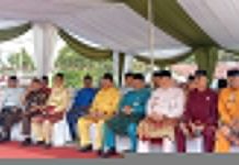 PJ Bupati Bachril Bakri Dampingi Wagub Jambi Lepas Pawai Ta’aruf dan Kendaraan Hias MTQ Provinsi Jambi