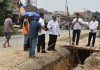 Pj Bupati Sarolangun Tinjau Proyek Pembangunan Drainase Tertutup di Kelurahan Suka Sari