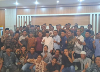 Aspan Sambut Warga Kecamatan Rimbo Ilir dan Rimbo Ulu di Rumah Dinas