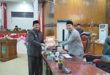 Ahmad Jahfar Pimpin Rapat Paripurna DPRD Tajung Jabung Barat ke Empat