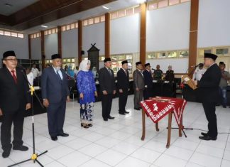 Bupati Bungo H Mashuri Lantik dan Ambil Sumpah Jabatan Pejabat Pimpinan Tinggi Pratama