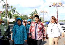Pj Bupati Sarolangun Bachril Bakri Bersama BPOM Provinsi Jambi Sambangi Pasar Beduk