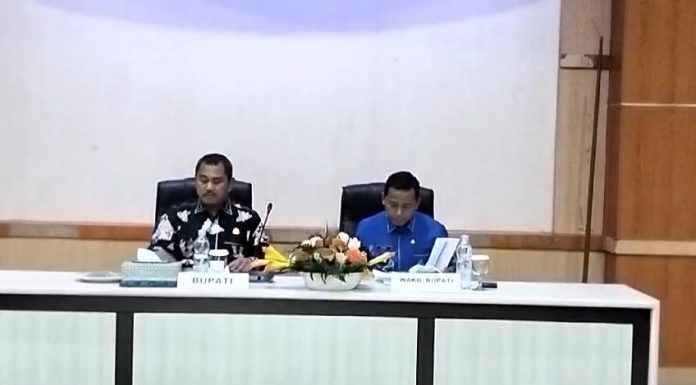 Bupati Bungo H Mashuri Pimpin Rapat Evaluasi Program dan Kegiatan OPD