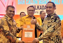 Pilkada Bungo, Jumiwan – Maidani Terima SK Hanura