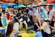 Blusukan ke Pasar Atas, Dedy Putra Janji Akan Merevitalisasi Pasar
