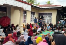 Meski Hujan Turun, Massa Pendukung Jumiwan – Maidani di Pelayang Tetap Membludak