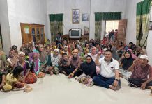 Inginkan Perubahan, Emak-emak Dusun Bukit Kemang Taruh Harapan ke Dedy-Dayat
