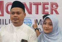 Ny Suci Ramadhani Isteri Cawabup 01 Ustadz Dayat yang Berdarah Pariaman