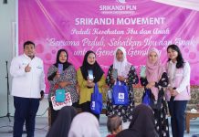 PLN Sosialisasikan Aplikasi New PLN Mobile di Desa Salo Timur, Tingkatkan Pemahaman dan Pelayanan Masyarakat Jelang Nataru