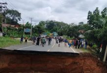 Jalan Nasional Putus Total Akibat Longsor dan Banjir