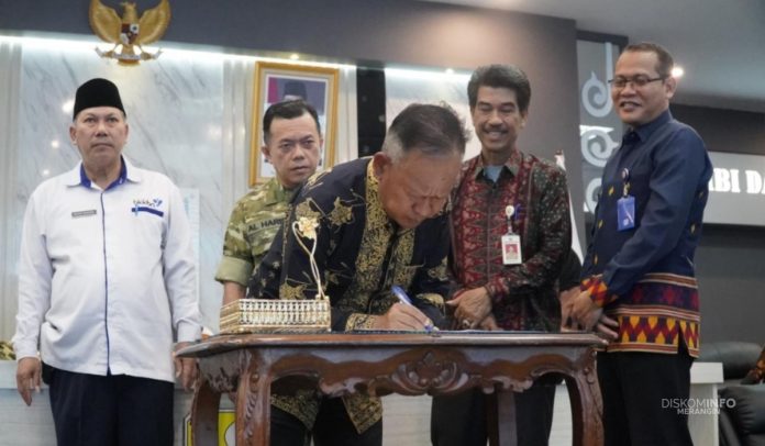 Wabup A. Khafidh Teken GDPK Provinsi Jambi Tahun 2025-2029