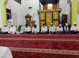 Pemkab Bungo Sambut Tahun Baru dengan Istighosah di Masjid Agung Muara Bungo