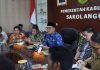 Bupati Sarolangun Hurmin Pimpin Rapat Penyelesaian Konflik Antara PT SAL dan SAD