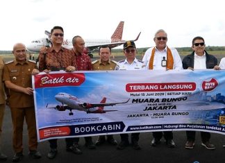 Bupati dan Wabup Bungo Sambut Langsung Penerbangan Perdana Batik Air