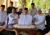 Wabup A. Khafidh Serahkan Sapi Kurban Bantuan Presiden di Empang Benao