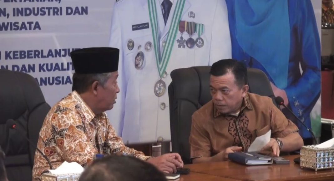 Gubernur Al Haris Evaluasi Kinerja OPD, Tekankan Percepatan Program dan Peningkatan PAD