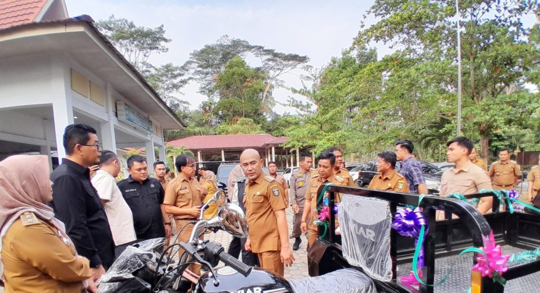 Pemkab Bungo Terima Motor Angkutan Sampah Bantuan Kementerian LH