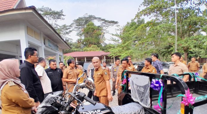 Pemkab Bungo Terima Motor Angkutan Sampah Bantuan Kementerian LH