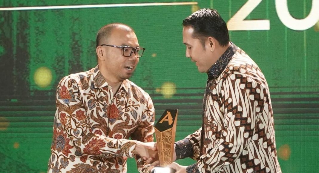 Bupati H M Syukur Raih Penghargaan detikSumatera Awards 2026