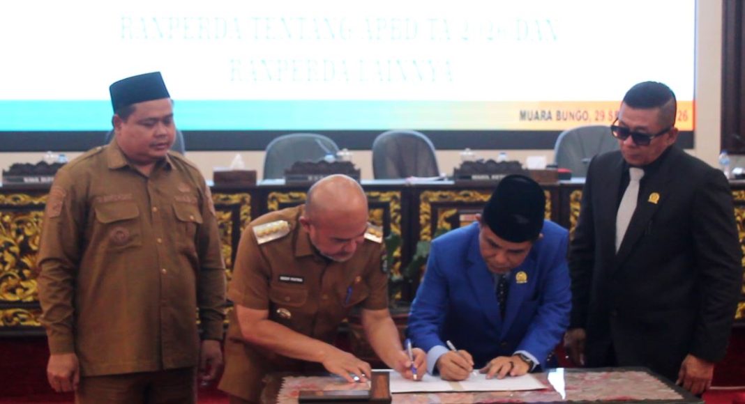 Pemkab dan DPRD Bungo Setujui Ranperda Perubahan APBD 2026
